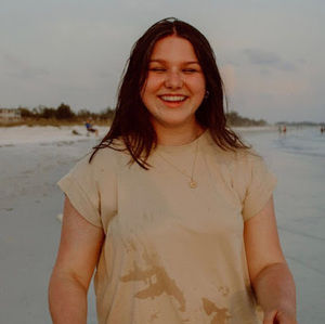 Meet your Posher, Aly